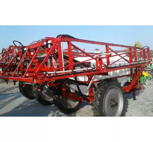 Обприскувач причіпний 2000 л - 21 м Обприскувач причіпний 2000 л - 21 м