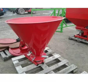 Розкидач лійка міндобрив 500 л бак метал Польща Розкидач лійка міндобрив 500 л бак метал Польща