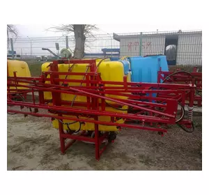 Обприскувач навісний 800 л/16 м Обприскувач навісний 800 л/16 м