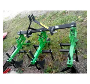 Підгортач пропольник на 3 секции міжрядний культиватор Підгортач пропольник на 3 секции міжрядний культиватор