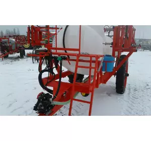 Обприскувач причіпний 2000 л штанга 18 м (Виробник) Обприскувач причіпний 2000 л штанга 18 м (Виробник)