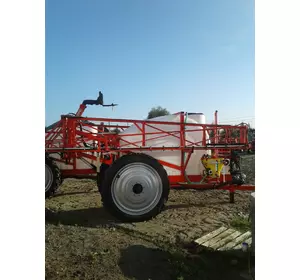 Обпріскувач причіпний 3200 л штанга 21 м Обпріскувач причіпний 3200 л штанга 21 м