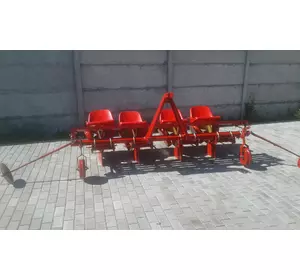 Рассадосажалка 4-х рядная навесная Рассадосажалка 4-х рядная навесная