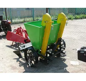 Картофелесажалка 2 рядная Картофелесажалка 2 рядная