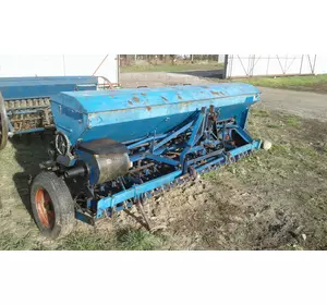 Сіялка навісна зернова 2.8 м б/к Fiona Данія Сіялка навісна зернова 2.8 м б/к Fiona Данія