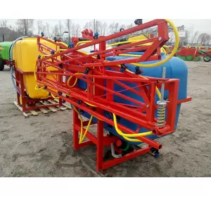 Обприскувач навісний 600 л/12 м Польша Обприскувач навісний 600 л/12 м Польша