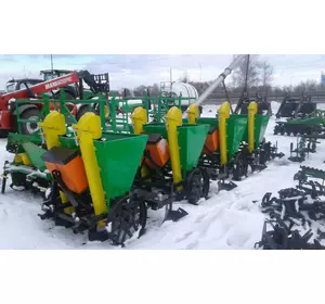 Картоплесаджалка 2-х рядна з бачком для міндобрив польська Картоплесаджалка 2-х рядна з бачком для міндобрив польська