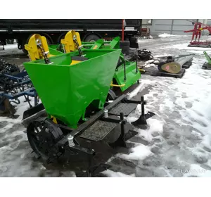 Саджалка для картоплі 2-х рядна картофелесажалка Саджалка для картоплі 2-х рядна картофелесажалка