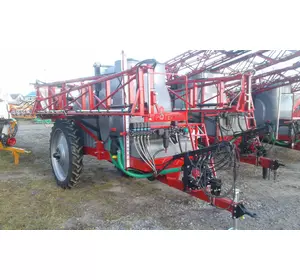 Обприскувач причіпний 3000 л штанга 18 м Обприскувач причіпний 3000 л штанга 18 м