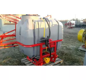 Обприскувач навісний 1000 л 14 м Польща бак Marseplast Обприскувач навісний 1000 л 14 м Польща бак Marseplast