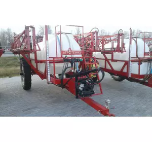 Обприскувач причіпний бак 2000 л / штанга 18 м Обприскувач причіпний бак 2000 л / штанга 18 м