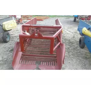 Картоплекопачка навесная 2х рядна польська Z609 Agromet Картоплекопачка навесная 2х рядна польська Z609 Agromet