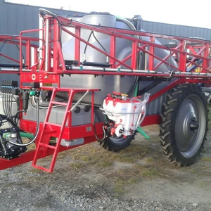 Опрыскиватель прицепной Опрыскиватель прицепной